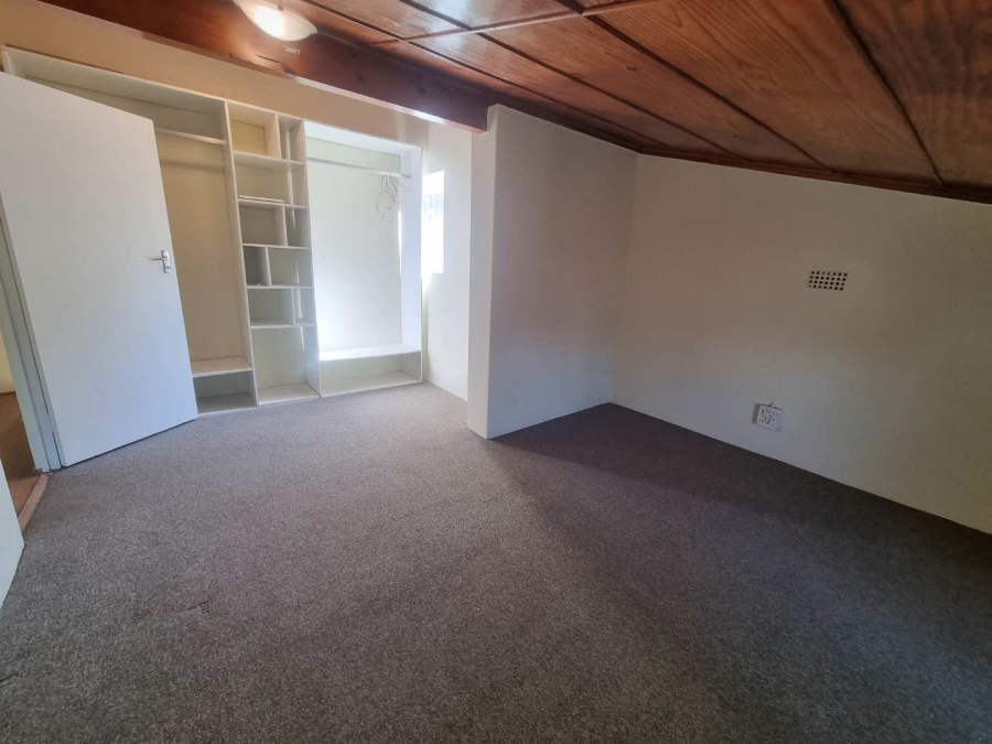 To Let 3 Bedroom Property for Rent in Flamingo Vlei Western Cape